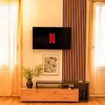 Prime Living - Gold Apartment Sui Navigli